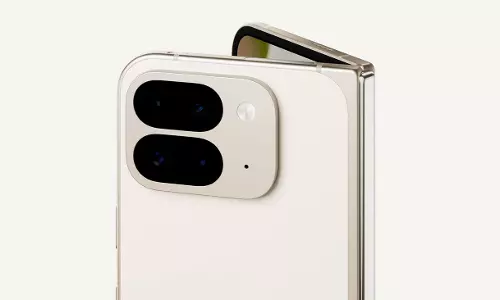 Google Pixel 9 Pro Fold: గూగుల్ ఫోల్డబుల్ స్మార్ట్‌ఫోన్‌.. రూ.73 వేలు డిస్కౌంట్..!