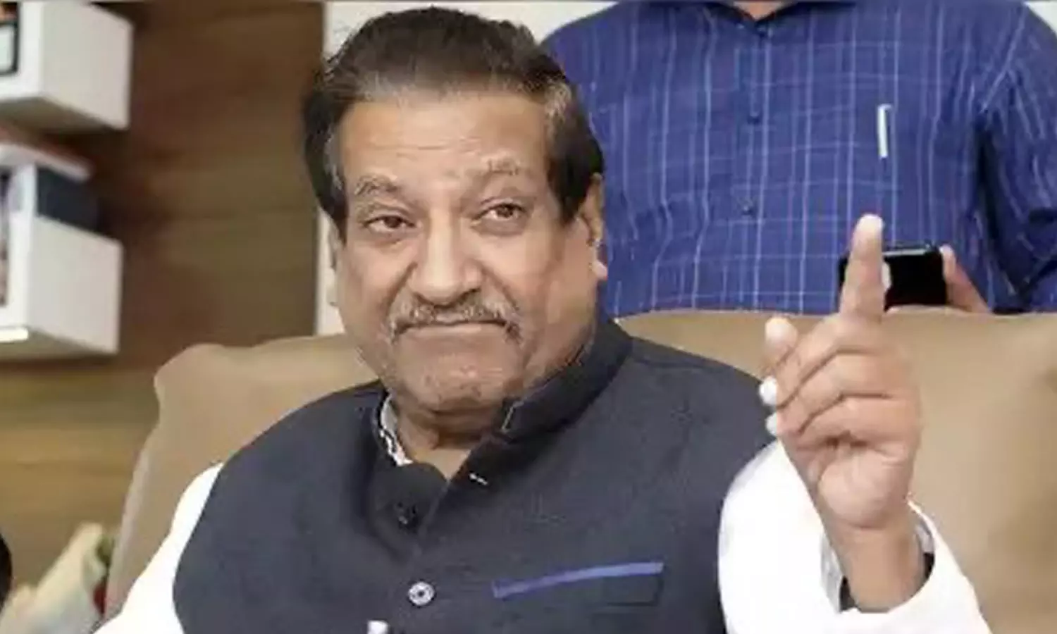 క్షమాపణలు చెప్పనన్న మహారాష్ట్ర మాజీ సీఎం పృథ్వీరాజ్ క్షమాపణలు చెప్పనన్న మహారాష్ట్ర మాజీ సీఎం పృథ్వీరాజ్