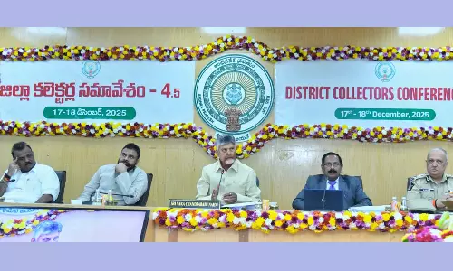 రెవెన్యూ శాఖ పనితీరుపై సీఎం చంద్రబాబు తీవ్ర అసంతృప్తి