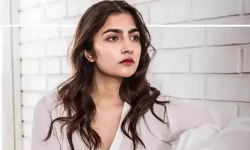 Rukmini Vasanth: విలన్‌గా చేసినా జనం నన్ను వదులుకోలేదు..ఎమోషనల్ అయిన కాంతార హీరోయిన్