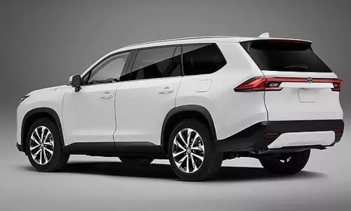 టెక్టాన్‌ నుంచి 7 సీటర్‌ ఎస్‌యూవీ వరకు: నిస్సాన్‌ నుంచి రాబోతున్న క్రేజీ కార్లు!