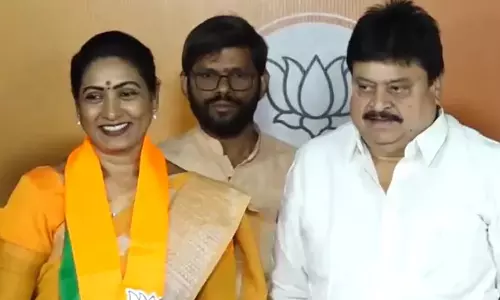 Amani: బీజేపీలో చేరిన ప్రముఖ నటి ఆమని Amani: బీజేపీలో చేరిన ప్రముఖ నటి ఆమని