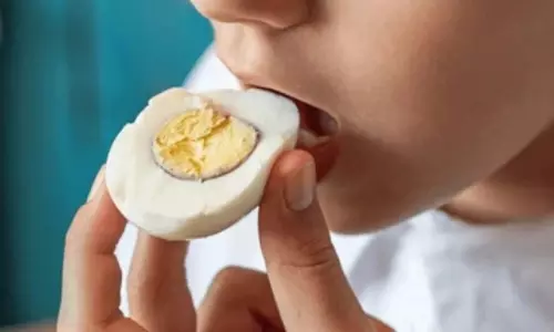 Egg Cancer Rumors : కోడిగుడ్డు తింటే క్యాన్సర్ వస్తుందా.. వైరల్ అవుతున్న వార్తల్లో నిజమెంత ?