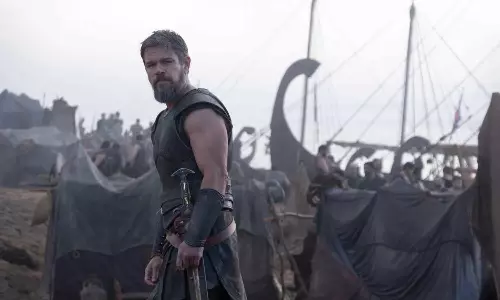 The Odyssey Trailer: నోళన్ మొదటి వార్ సినిమా, ఫ్యాన్స్ క్రేజ్