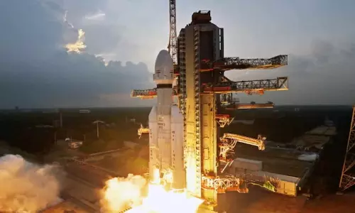 ISRO:ఇస్రో బాహుబలి ఘనత: భారత్ చరిత్రలోనే అత్యంత బరువైన శాటిలైట్ లాంచ్.. ఇక మొబైల్స్‌కు నేరుగా స్పేస్ బ్రాడ్‌బ్యాండ్!