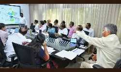 జిల్లాలు, డివిజన్ల పునర్విభజనపై సీఎం చంద్రబాబు సమీక్ష