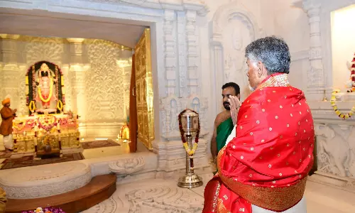 అయోధ్యలో శ్రీరాముడిని దర్శించుకున్న చంద్రబాబు