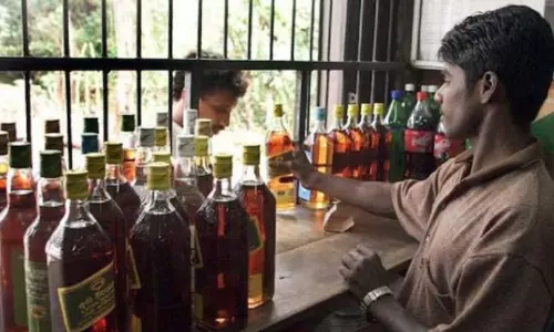 న్యూ ఇయర్ వేడుకలకు గుడ్ న్యూస్.. ఏపీలో మద్యం విక్రయ వేళలు పొడిగింపు