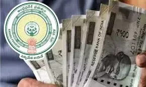 AP: పింఛన్‌దారులకు నూతన సంవత్సర గిఫ్ట్ ఒక్క రోజు ముందుగానే పింఛన్ పంపిణీ