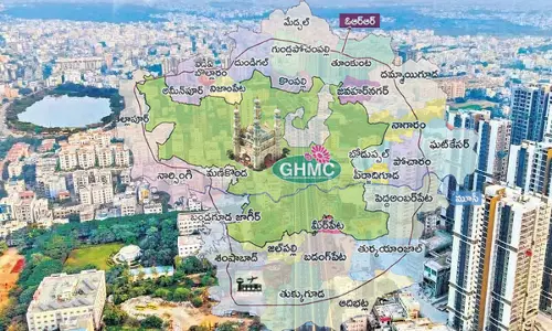 Hyderabad: మూడు కార్పొరేషన్లుగా హైదరాబాద్ మహానగరం.. మీ ప్రాంతం ఏ కార్పొరేషన్లోకి వస్తుందో తెలుసా? Hyderabad: మూడు కార్పొరేషన్లుగా హైదరాబాద్ మహానగరం.. మీ ప్రాంతం ఏ కార్పొరేషన్లోకి వస్తుందో తెలుసా?