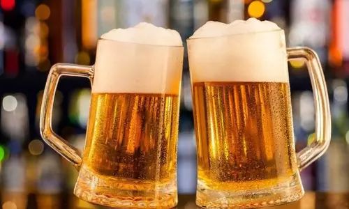 Beer Side Effects: వీళ్లకు బీరు విషంతో సమానం – కొంచెం తాగిన వెంటనే ప్రమాదం!