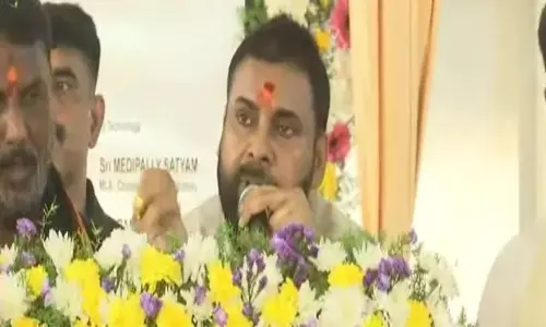 Pawan Kalyan: కొండగట్టు నాకు పునర్జన్మనిచ్చింది: అంజన్న సన్నిధిలో పవన్ కల్యాణ్ భావోద్వేగం Pawan Kalyan: కొండగట్టు నాకు పునర్జన్మనిచ్చింది: అంజన్న సన్నిధిలో పవన్ కల్యాణ్ భావోద్వేగం