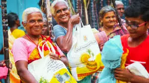 Tamil Nadu Pongal Gift 2026: 8 నుంచి ‘సంక్రాంతి కానుక’ పంపిణీ.. సీఎం స్టాలిన్ భారీ ప్లాన్! Tamil Nadu Pongal Gift 2026: 8 నుంచి ‘సంక్రాంతి కానుక’ పంపిణీ.. సీఎం స్టాలిన్ భారీ ప్లాన్!