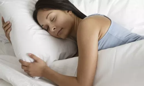 Sleep Tips: రాత్రి 5 నిమిషాలు ఇలా చేస్తే… నిద్రలేమికి చెక్, ప్రశాంతమైన నిద్ర గ్యారెంటీ..!!