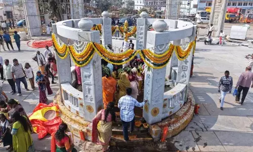 Medaram Jathara 2026: గ్రానైట్ నిర్మాణాలతో టెంపుల్ సిటీగా మారిన మేడారం Medaram Jathara 2026: గ్రానైట్ నిర్మాణాలతో టెంపుల్ సిటీగా మారిన మేడారం