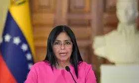 Trump Warns Venezuela President: మాకు అమెరికా సహకారం కావాలి.. యూ-టర్న్ తీసుకున్న అధ్యక్షురాలు! Trump Warns Venezuela President: మాకు అమెరికా సహకారం కావాలి.. యూ-టర్న్ తీసుకున్న అధ్యక్షురాలు!