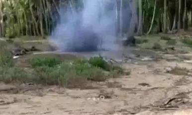 ONGC: కోనసీమ జిల్లాలో గ్యాస్ లీక్ కలకలం.. మలికిపురంలో భయాందోళనలు ONGC: కోనసీమ జిల్లాలో గ్యాస్ లీక్ కలకలం.. మలికిపురంలో భయాందోళనలు