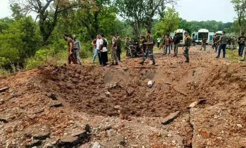 Police Action: 17 కీలక నేతలపై దృష్టి, తెలంగాణ త్వరలో మావోయిస్ట్-ఫ్రీ అవుతుందా?