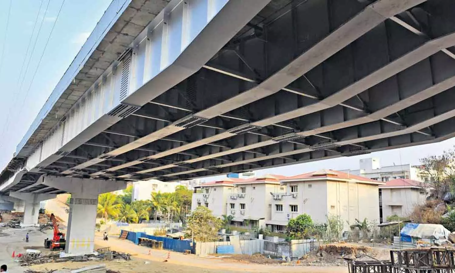 Hyderabad Infrastructure: స్టీల్ బ్రిడ్జ్ & కారిడార్-2 తో రోజు వారీ ట్రాఫిక్ సమస్యలు దూరం చేయవచ్చా? Hyderabad Infrastructure: స్టీల్ బ్రిడ్జ్ & కారిడార్-2 తో రోజు వారీ ట్రాఫిక్ సమస్యలు దూరం చేయవచ్చా?