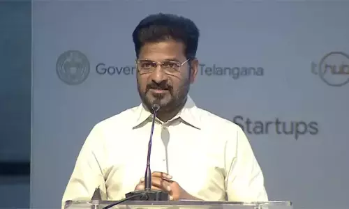 Revanth Reddy: సీఎం రేవంత్ రెడ్డి బిజీ షెడ్యూల్: మేడారం అమ్మవార్ల దర్శనం.. ఆ వెంటనే దావోస్, అమెరికా పర్యటనలు! Revanth Reddy: సీఎం రేవంత్ రెడ్డి బిజీ షెడ్యూల్: మేడారం అమ్మవార్ల దర్శనం.. ఆ వెంటనే దావోస్, అమెరికా పర్యటనలు!