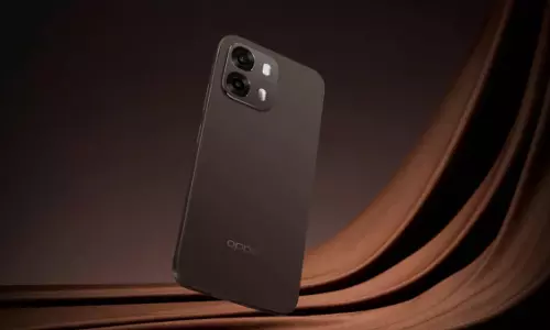 Oppo A6 Pro 5G: ఇండియాలో ఓప్పో కొత్త ఫోన్ .. మిడ్ రేంజ్లో 7000mAh బ్యాటరీ.. ఇంకా బోలెడు ఫీచర్లు..! Oppo A6 Pro 5G: ఇండియాలో ఓప్పో కొత్త ఫోన్ .. మిడ్ రేంజ్లో 7000mAh బ్యాటరీ.. ఇంకా బోలెడు ఫీచర్లు..!
