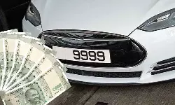 Hyderabad: ఫ్యాన్సీ నంబర్ కోసం అన్ని లక్షలా..? ఆ డబ్బుతో నాలుగు కొత్త కార్లు కొనేయొచ్చు!