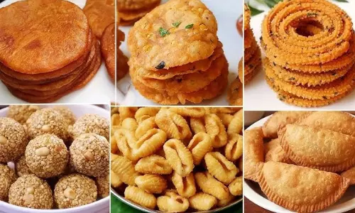 Sankranti 2026: సంక్రాంతి స్పెషల్ పిండి వంటలు... ఈసారి పిల్లల కోసం సరికొత్తగా ట్రై చేయండి! Sankranti 2026: సంక్రాంతి స్పెషల్ పిండి వంటలు... ఈసారి పిల్లల కోసం సరికొత్తగా ట్రై చేయండి!