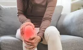 Why Does Knee Pain Increase in Winter? ప్రధాన కారణాలు ఇవే!
