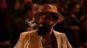 Toxic Glimpse: టాక్సిక్ గ్లింప్స్ రివ్యూ.. రాయాగా యష్ ఊచకోత.. హాలీవుడ్ లెవల్లో రాకింగ్ స్టార్ అరాచకం! Toxic Glimpse: టాక్సిక్ గ్లింప్స్ రివ్యూ.. రాయాగా యష్ ఊచకోత.. హాలీవుడ్ లెవల్లో రాకింగ్ స్టార్ అరాచకం!