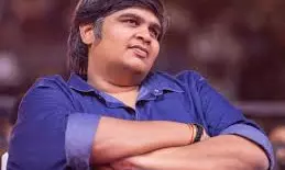 Karthik Subbaraj Slams Theatre Monopoly in Kollywood! కార్తీక్ సుబ్బరాజ్ సంచలన వ్యాఖ్యలు.. సినిమా రంగాన్ని చంపేస్తున్నారు
