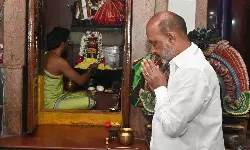 Bandi Sanjay Kumar: పంజాగుట్ట దుర్గ భవాని ఆలయాన్ని దర్శించుకున్న కేంద్ర మంత్రి బండి సంజయ్