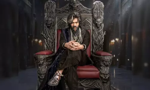 The Raja Saab: ‘రాజాసాబ్’కి కొత్త ఊపు.. ప్రభాస్ ఓల్డ్ గెటప్ సీన్లు యాడ్ – ఈ సాయంత్రం నుంచే థియేటర్లలో! The Raja Saab: ‘రాజాసాబ్’కి కొత్త ఊపు.. ప్రభాస్ ఓల్డ్ గెటప్ సీన్లు యాడ్ – ఈ సాయంత్రం నుంచే థియేటర్లలో!