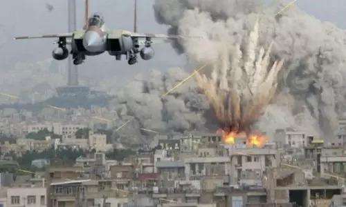 US Intensifies Retaliatory Strikes on Syria: సిరియాపై అమెరికా భీకర దాడులు.. ఐసిస్ రహస్య స్థావరాలు ధ్వంసం.. మూడో ప్రపంచ యుద్ధం తప్పదా..?