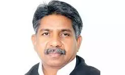 Mandakrishna Madiga Demands లావణ్య మృతికి కారణమైన ప్రణయ్ తేజను కఠినంగా శిక్షించాలి: మందకృష్ణ మాదిగ డిమాండ్