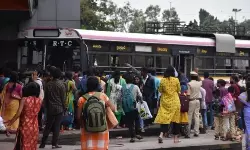 Sankranthi: సంక్రాంతి స్పెషల్ బస్సులు.. TGSRTCకి రూ.100 కోట్ల రికార్డు ఆదాయం.!!