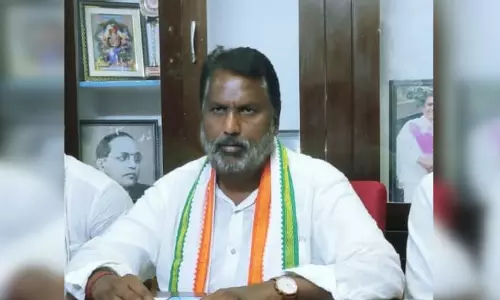 Telangana Six Guarantees: 6 గ్యారెంటీలపై గుడ్ న్యూస్.. మహిళలకు నెలకు రూ.2500, రాజీవ్ యువ వికాసం, రూ.4000 పింఛన్‌పై కీలక ప్రకటన..!!