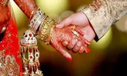 Telangana Government: పెళ్లి చేసుకునే జంటలకు గుడ్ న్యూస్.. ప్రోత్సాహకం రూ.2 లక్షలు.. నేటి నుంచి అమల్లోకి..!!