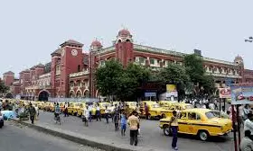 Top 5 Busiest Railway Stations in India! ఒకే నగరంలో రెండు.. ఆ జాబితాలో మీ ఊరు ఉందా?
