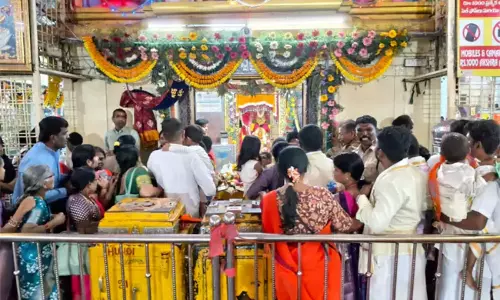 Basara Vasant Panchami 2026: బాసరలో వసంత పంచమి వేడుకలు: క్యూలైన్లలో బారులు తీరిన భక్తులు