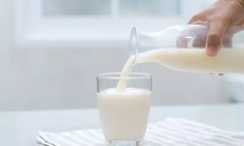 Milk : పాలు తాగితే ఐరన్ మ్యాన్ అయిపోతారా? ఎముకల గట్టితనానికి పాల వెనుక ఉన్న సీక్రెట్ ఇదే