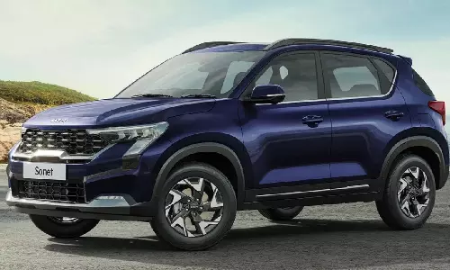 Kia India : కియా షోరూంలో ఆఫర్ల వర్షం..ఏకంగా రూ.2 లక్షల వరకు ఆదా చేసుకునే అవకాశం