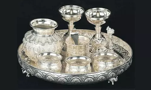 Silver Price 2026: మళ్లీ సిల్వర్ థర్స్‌డే రిపీట్ అవుతుందా? వెండి ధరలు ఇలాగే పెరిగితే 1980 నాటి పతనం తప్పదా?