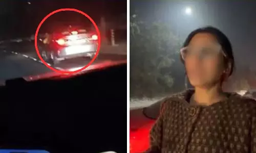 Noida : 27 కిలోమీటర్ల మేర ఛేజింగ్..నడిరోడ్డుపై 50 లక్షల ఫాలోవర్లున్న యూట్యూబర్‌పై దాడికి యత్నం