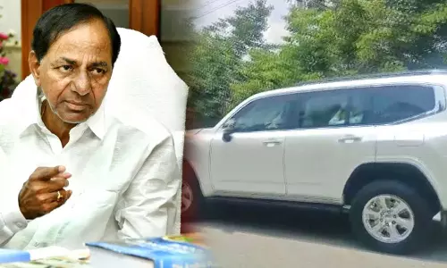 KCR: కేసీఆర్‌తో కేటీఆర్‌, జగదీష్‌రెడ్డి భేటీ