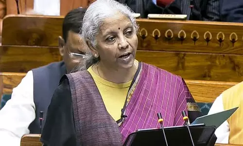 Budget 2026: విద్యార్థినులకు కేంద్రం భరోసా.. జిల్లాకో బాలికల హాస్టల్.. పర్యాటక రంగానికి కొత్త కళ! Budget 2026: విద్యార్థినులకు కేంద్రం భరోసా.. జిల్లాకో బాలికల హాస్టల్.. పర్యాటక రంగానికి కొత్త కళ!