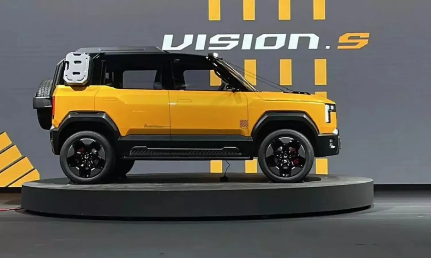 Mahindra Vision S : థార్ లుక్.. స్కార్పియో పవర్..పెట్రోల్, డీజిల్ ఆప్షన్లతో దూసుకొస్తున్న మరో పవర్ఫుల్ వెపన్ Mahindra Vision S : థార్ లుక్.. స్కార్పియో పవర్..పెట్రోల్, డీజిల్ ఆప్షన్లతో దూసుకొస్తున్న మరో పవర్ఫుల్ వెపన్