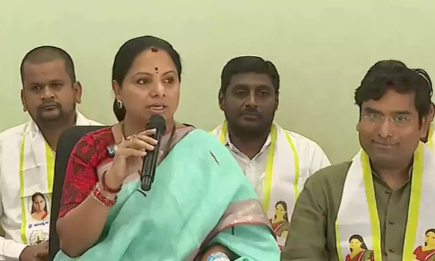 Phone Tapping Case: కేటీఆర్ వ్యాఖ్యలు సరికావు.. సిట్ పిలిస్తే నేనూ వెళ్తా! - కవిత సంచలన వ్యాఖ్యలు