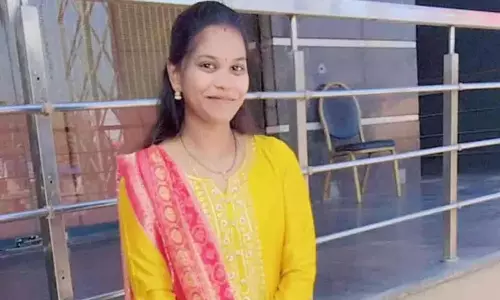 Hyderabad: కేపీహెచ్‌బీలో విషాదం.. ఆఫీసు భవనంపై నుంచి దూకి యువతి ఆత్మహత్య!