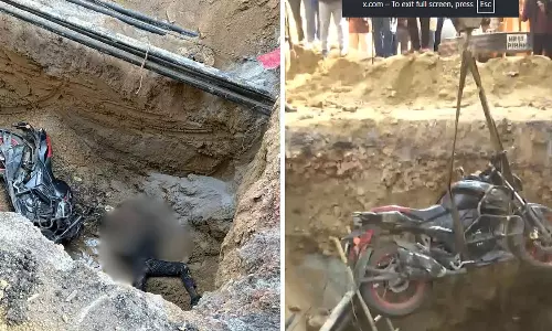 Delhi Negligence: అధికారుల నిర్లక్ష్యానికి బలైపోయిన బైకర్.. వాటర్ బోర్డు తవ్విన గొయ్యిలో పడి మృతి!