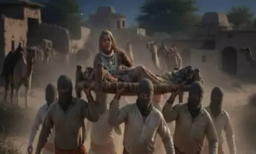 సిల్వర్ కోసం స్కార్పియో రేంజ్ స్కెచ్: వృద్ధురాలిని మంచంతో సహా మోసుకెళ్లిన దొంగలు.. రాజస్థాన్‌లో విస్తుపోయే ఘటన!